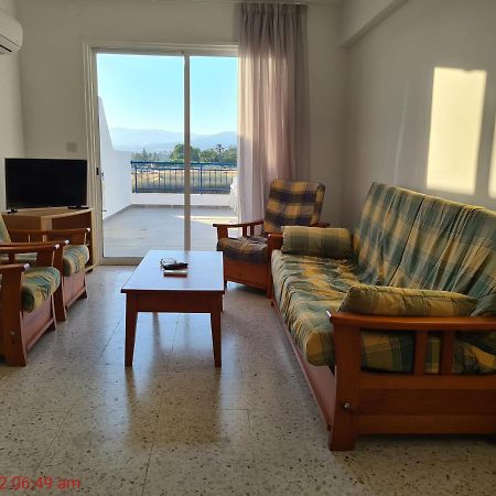 Latchi Area Apartments Luaran gambar