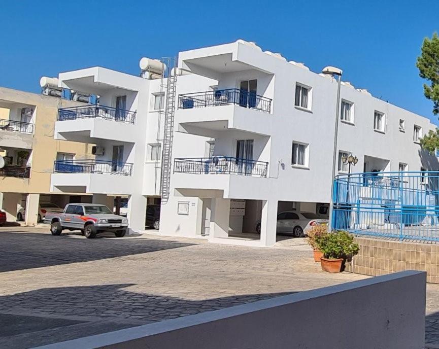 Latchi Area Apartments Luaran gambar