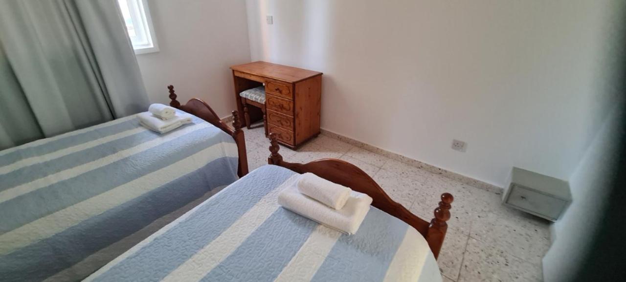 Latchi Area Apartments Luaran gambar