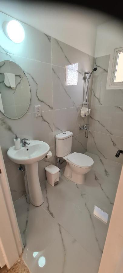 Latchi Area Apartments Luaran gambar