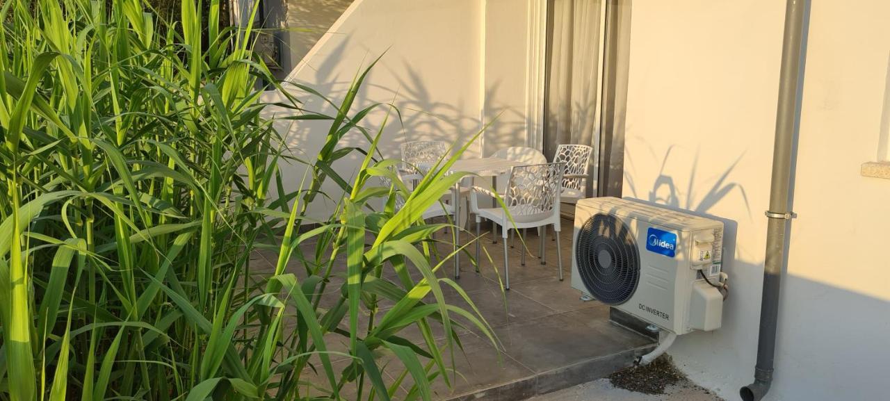 Latchi Area Apartments Luaran gambar